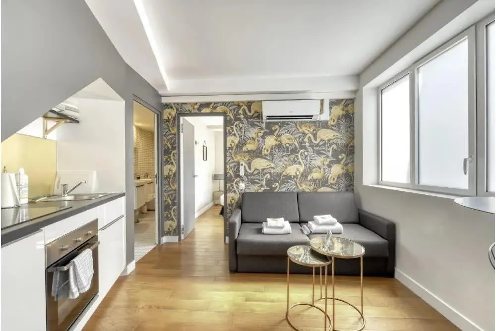 Montmartre Cozy And Bright 1Bd With Terrace Apartment Paris